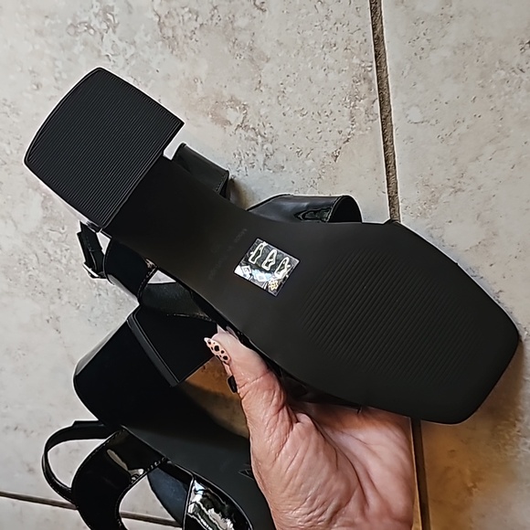 Maeve black patent heel - Picture 3 of 5